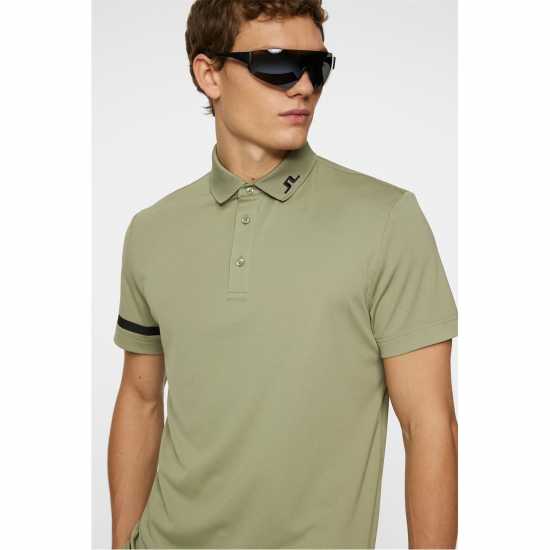 J Lindeberg Golf Heath Polo Sn53 Oil Green J Lindeberg Golf Heath Polo Sn53 Oil Green