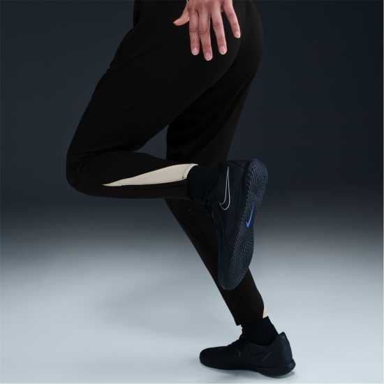 Nike Liverpool Strike Tracksuit Bottoms 2025 2026 Womens  Футболни екипи за бягане