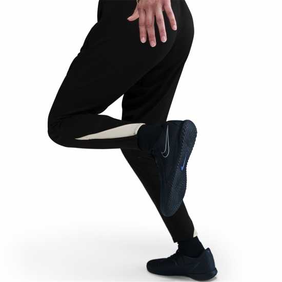 Nike Liverpool Strike Tracksuit Bottoms 2025 2026 Womens  Футболни екипи за бягане