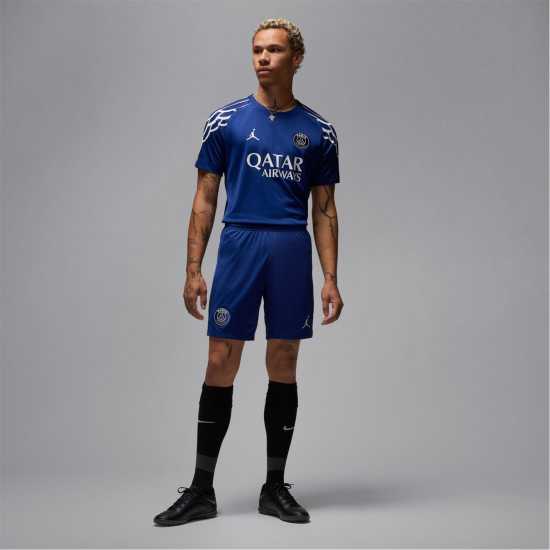 Футболни тренировъчни долнища Nike Paris Saint-Germain Fourth Shorts 2025 Adults Nike Paris Saint-Germain Fourth Shorts 2025 Adults Футболни тренировъчни долнища