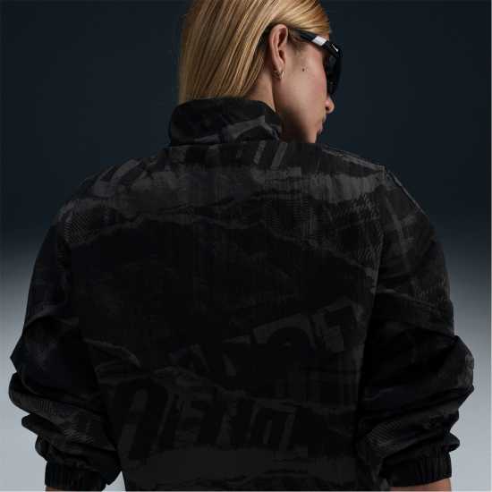 Дамско водонепромокаемо облекло Nike Chelsea Fc Woven Windrunner Jacket 2024 2025 Womens Nike Chelsea Fc Woven Windrunner Jacket 2024 2025 Womens Дамско водонепромокаемо облекло