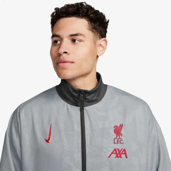 Футболни тренировъчни якета Nike Liverpool Strike Third Anthem Jacket 2024 2025 Adults Nike Liverpool Strike Third Anthem Jacket 2024 2025 Adults Футболни тренировъчни якета