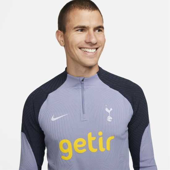 Мъжки горнища с цип Nike Tottenham Hotspur Strike Elite Quarter Zip Top 2023 2024 Adults Nike Tottenham Hotspur Strike Elite Quarter Zip Top 2023 2024 Adults Мъжки горнища с цип