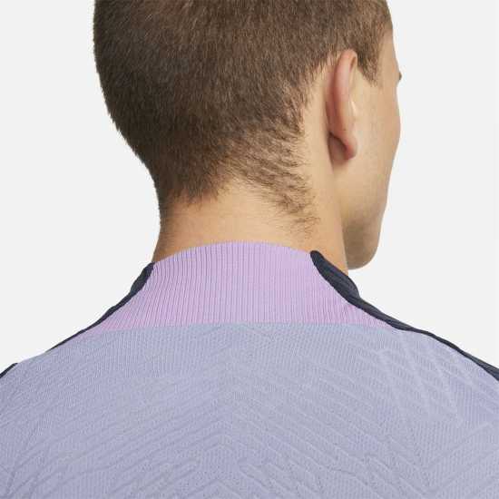 Мъжки горнища с цип Nike Tottenham Hotspur Strike Elite Quarter Zip Top 2023 2024 Adults Nike Tottenham Hotspur Strike Elite Quarter Zip Top 2023 2024 Adults Мъжки горнища с цип