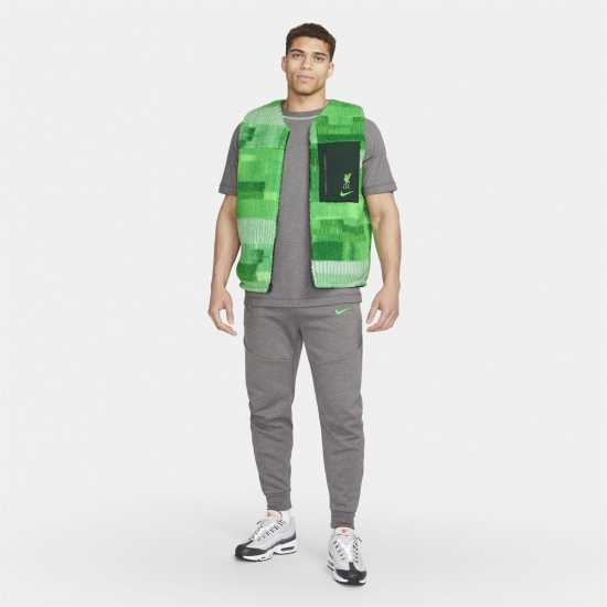 Мъжки тениски и фланелки Nike Lfc M Nsw Vest Rev Gx Mens Nike Lfc M Nsw Vest Rev Gx Mens Мъжки тениски и фланелки