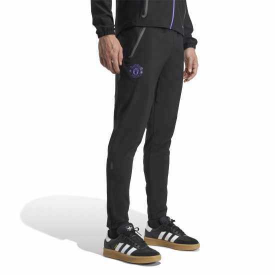 Adidas Manchester United Travel Tracksuit Bottoms 2025 2026 Mens  Мъжки спортни екипи в две части