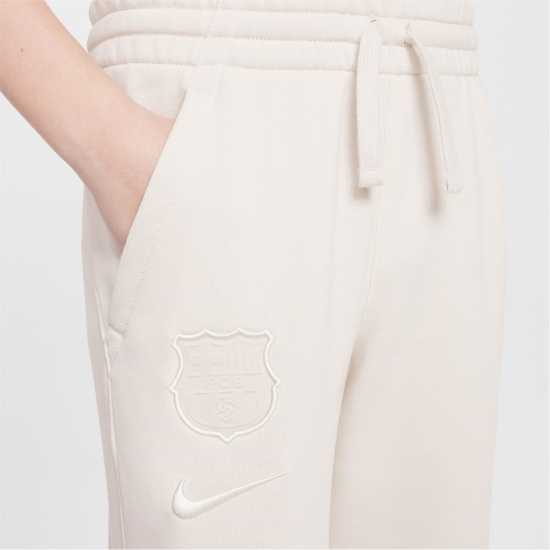 Детски долнища за бягане Nike Barcelona Nsw Joggers Juniors Nike Barcelona Nsw Joggers Juniors Детски долнища за бягане