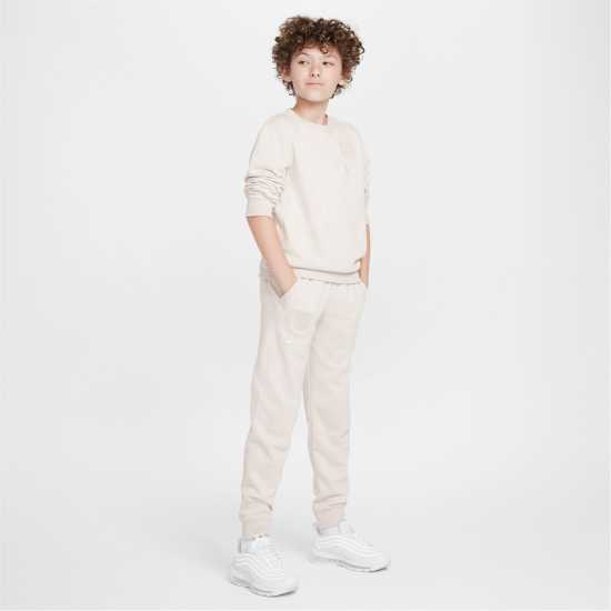 Детски долнища за бягане Nike Barcelona Nsw Joggers Juniors Nike Barcelona Nsw Joggers Juniors Детски долнища за бягане