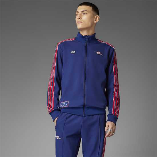 Adidas Arsenal 2024 2025 Icon Retro Jacket Adults Adidas Arsenal 2024 2025 Icon Retro Jacket Adults