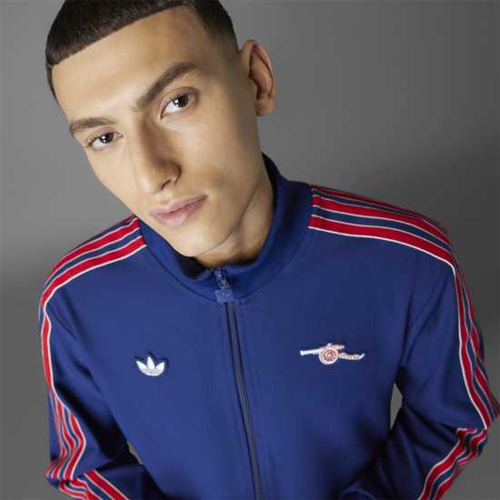 Adidas Arsenal 2024 2025 Icon Retro Jacket Adults Adidas Arsenal 2024 2025 Icon Retro Jacket Adults