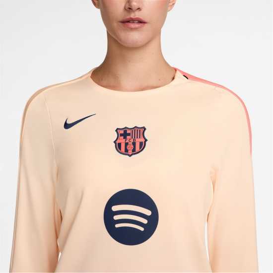 Футболни тренировъчни горнища Nike Barcelona Strike Third Top 2025 2026 Womens Nike Barcelona Strike Third Top 2025 2026 Womens Футболни тренировъчни горнища