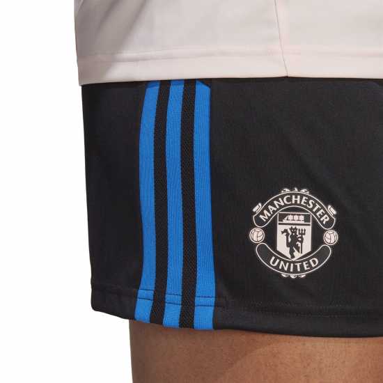 Adidas Дамски Къси Шорти За Тренировка Manchester United Training Shorts 2022/2023 Adults  Дамски къси панталони