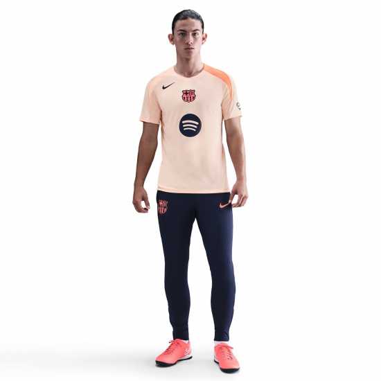 Футболни тренировъчни горнища Nike Barcelona Strike Third Top 2025 2026 Adults Nike Barcelona Strike Third Top 2025 2026 Adults Футболни тренировъчни горнища