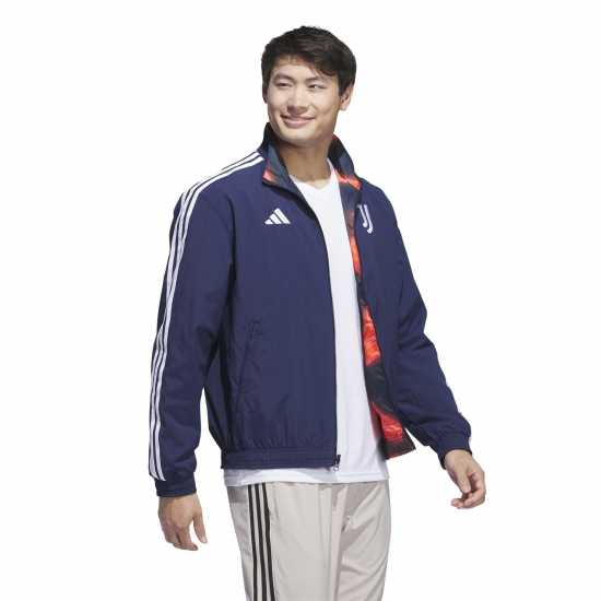 Футболни тренировъчни якета Adidas Juventus Anthem Jacket Adults Adidas Juventus Anthem Jacket Adults Футболни тренировъчни якета