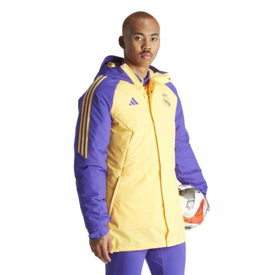 Футболни тренировъчни якета Adidas Real Madrid Condivo 23 Parka Adults Adidas Real Madrid Condivo 23 Parka Adults Футболни тренировъчни якета