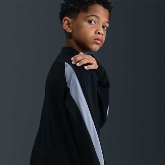 Nike Детско Горнище За Тренировка Tottenham Hotspur Winter Warrior Drill Top Juniors Nike Детско Горнище За Тренировка Tottenham Hotspur Winter Warrior Drill Top Juniors