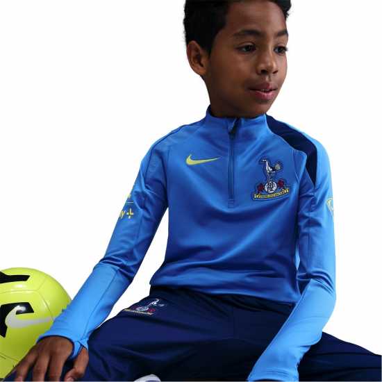 Детски горнища с цип Nike Детско Горнище За Тренировка Tottenham Hotspur Strike Drill Top Juniors Nike Детско Горнище За Тренировка Tottenham Hotspur Strike Drill Top Juniors Детски горнища с цип