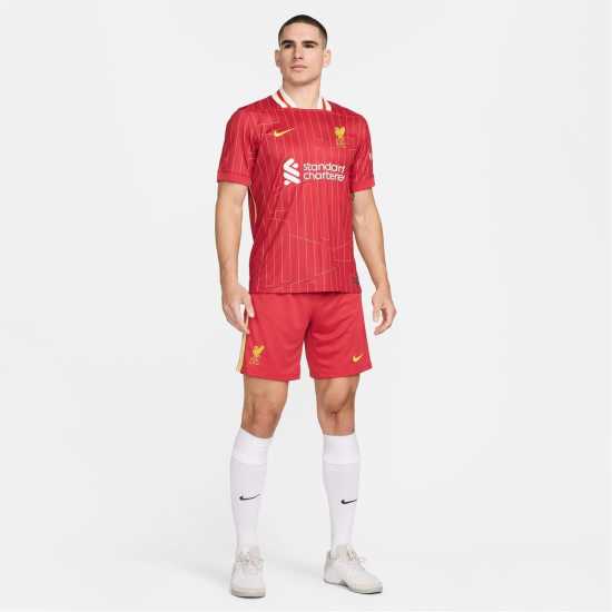 Футболни тренировъчни долнища Nike Liverpool Home Shorts 2024 2025 Adults Nike Liverpool Home Shorts 2024 2025 Adults Футболни тренировъчни долнища