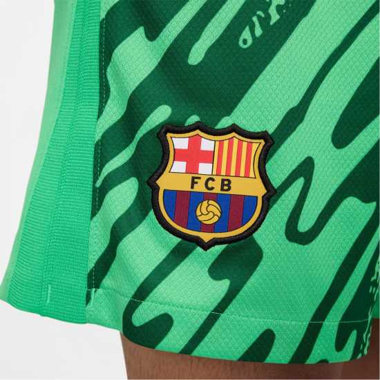Футболни тренировъчни долнища Nike Barcelona Home Goalkeeper Shorts 2024 2025 Adults Nike Barcelona Home Goalkeeper Shorts 2024 2025 Adults Футболни тренировъчни долнища