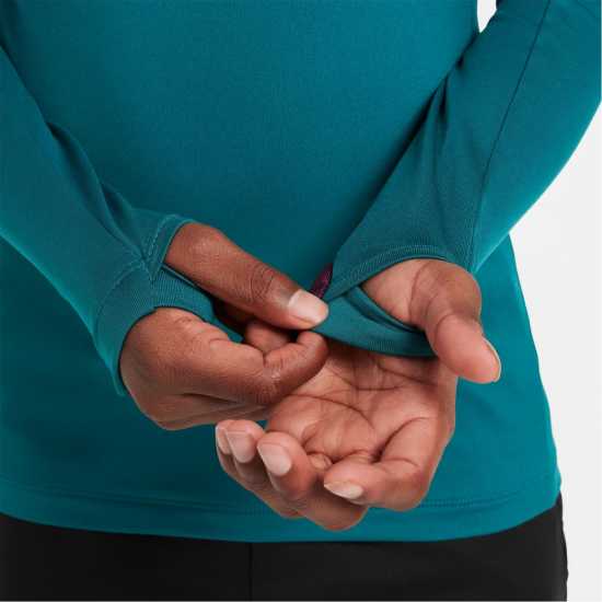 Детски горнища с цип Nike Paris Saint-Germain Strike Drill Top 2024 2024 Juniors Nike Paris Saint-Germain Strike Drill Top 2024 2024 Juniors Детски горнища с цип