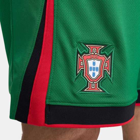 Футболни тренировъчни долнища Nike Portugal Home Shorts 2024 Adults Nike Portugal Home Shorts 2024 Adults Футболни тренировъчни долнища