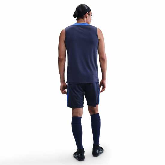 Футболни тренировъчни долнища Nike Psg Strike Shorts 2025 2026 Adults Nike Psg Strike Shorts 2025 2026 Adults Футболни тренировъчни долнища