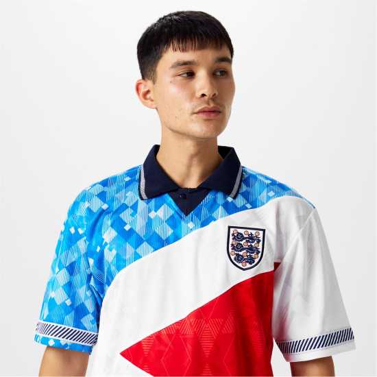 Футболни отбори и стоки Score Draw England 1990 Mash Up Retro Football Shirt Score Draw England 1990 Mash Up Retro Football Shirt Футболни отбори и стоки