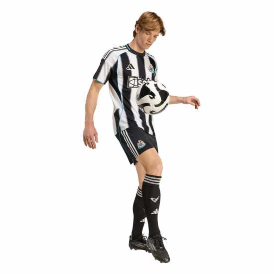Adidas Newcastle United Home Shorts 2025 2026 Adults  Футболни тренировъчни долнища