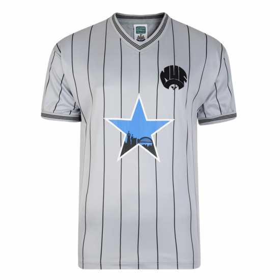 Футболни тренировъчни горнища Score Draw Draw Newcastle United Fc Retro Away Shirt 1984 Adults Score Draw Draw Newcastle United Fc Retro Away Shirt 1984 Adults Футболни тренировъчни горнища