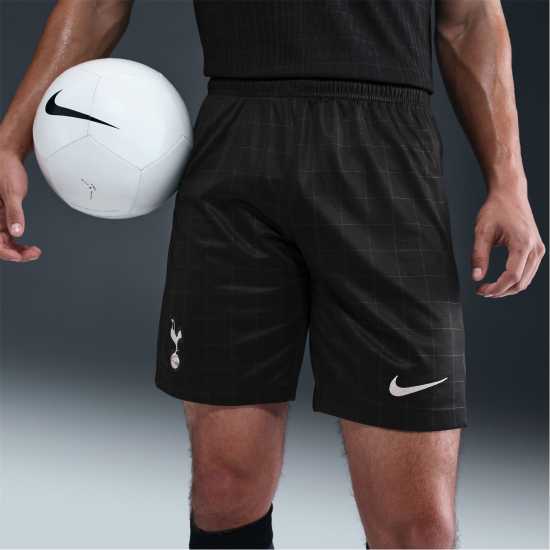 Футболни тренировъчни долнища Nike Tottenham Hotspur Away Shorts 2025 2026 Adults Nike Tottenham Hotspur Away Shorts 2025 2026 Adults Футболни тренировъчни долнища