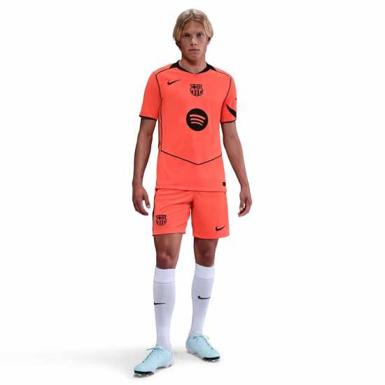 Футболни тренировъчни долнища Nike Barcelona Third Shorts 2025 2026 Adults Nike Barcelona Third Shorts 2025 2026 Adults Футболни тренировъчни долнища