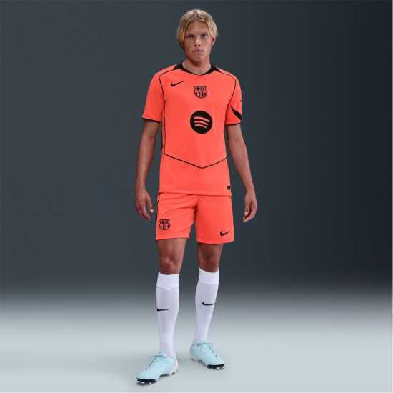 Футболни тренировъчни долнища Nike Barcelona Third Shorts 2025 2026 Adults Nike Barcelona Third Shorts 2025 2026 Adults Футболни тренировъчни долнища