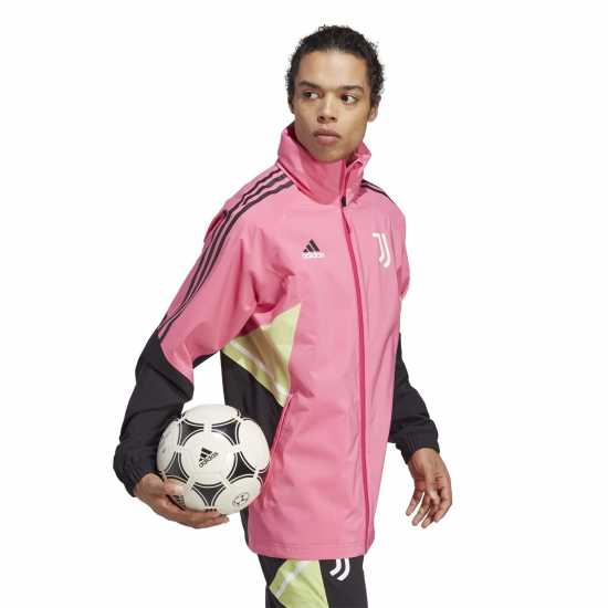 Футболни тренировъчни якета Adidas Мъжко Яке За Дъжд Juventus Condivo 22 Rain Jacket Mens Adidas Мъжко Яке За Дъжд Juventus Condivo 22 Rain Jacket Mens Футболни тренировъчни якета