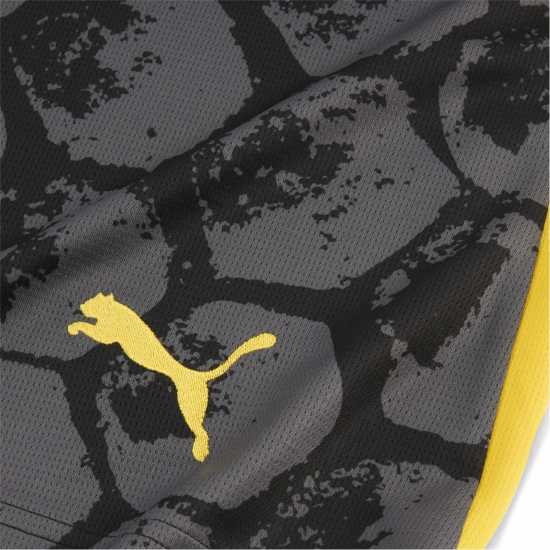 Футболни тренировъчни долнища Puma X Kidssuper Borussia Dortmund Home Shorts 2025 2026 Adults Puma X Kidssuper Borussia Dortmund Home Shorts 2025 2026 Adults Футболни тренировъчни долнища