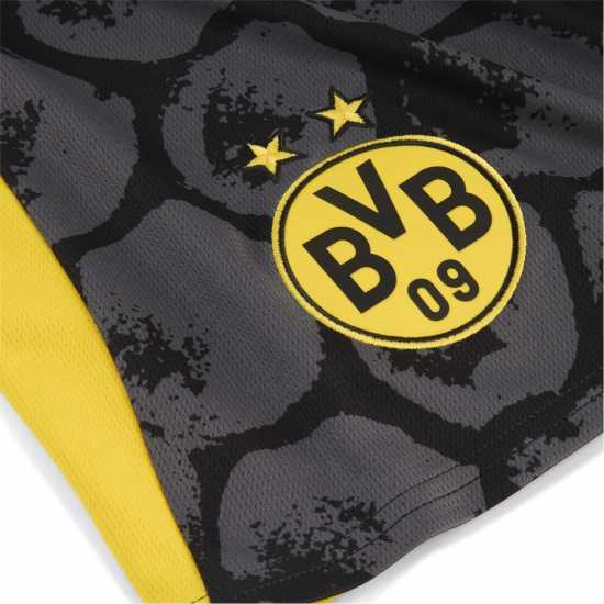 Футболни тренировъчни долнища Puma X Kidssuper Borussia Dortmund Home Shorts 2025 2026 Adults Puma X Kidssuper Borussia Dortmund Home Shorts 2025 2026 Adults Футболни тренировъчни долнища