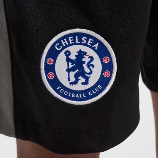 Nike Chelsea Goalkeeper Shorts 2025 2026 Juniors Nike Chelsea Goalkeeper Shorts 2025 2026 Juniors