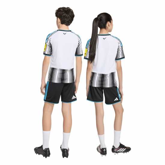 Adidas Newcastle United Home Short 2026/27 Juniors Adidas Newcastle United Home Short 2026/27 Juniors
