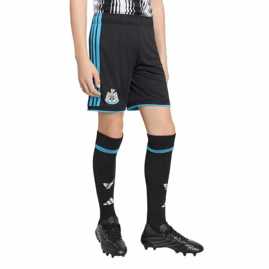 Adidas Newcastle United Home Short 2026/27 Juniors Adidas Newcastle United Home Short 2026/27 Juniors