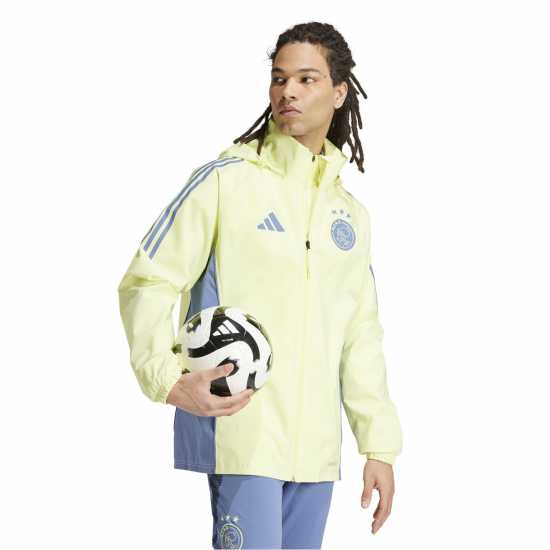 Футболни тренировъчни горнища Adidas Ajax Rain Jacket 24/25 Mens Adidas Ajax Rain Jacket 24/25 Mens Футболни тренировъчни горнища