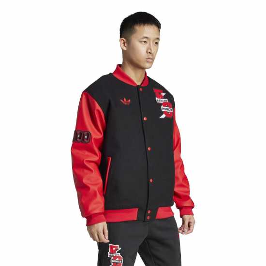 Футболни тренировъчни якета Adidas Bayern Munich Vrct Jacket Adults Adidas Bayern Munich Vrct Jacket Adults Футболни тренировъчни якета
