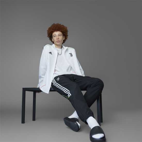 Футболни тренировъчни якета Adidas Спортно Горнище Juventus Ubp Track Top Adults Adidas Спортно Горнище Juventus Ubp Track Top Adults Футболни тренировъчни якета