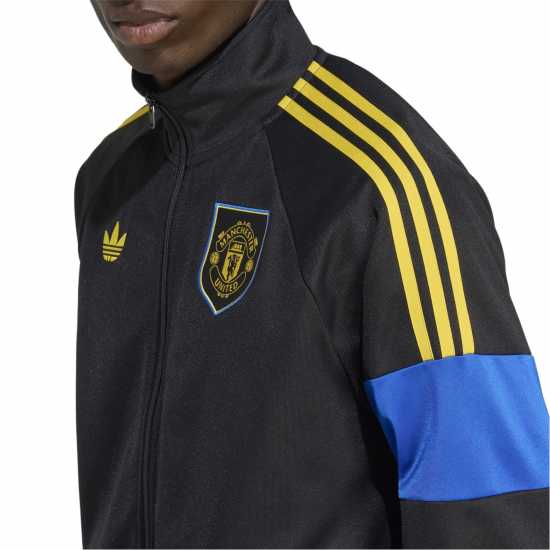 Adidas Мъжко Спортно Горнище Manchester United Lfstlr Tracksuit Top Mens Adidas Мъжко Спортно Горнище Manchester United Lfstlr Tracksuit Top Mens
