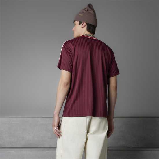 Adidas Fc Bayern Terrace Icons Kit 2024 2025 Adults Adidas Fc Bayern Terrace Icons Kit 2024 2025 Adults