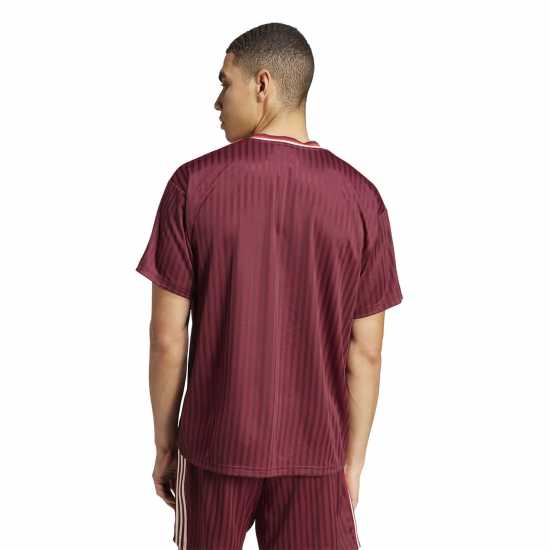 Adidas Fc Bayern Terrace Icons Kit 2024 2025 Adults Adidas Fc Bayern Terrace Icons Kit 2024 2025 Adults