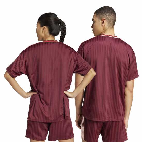 Adidas Fc Bayern Terrace Icons Kit 2024 2025 Adults Adidas Fc Bayern Terrace Icons Kit 2024 2025 Adults