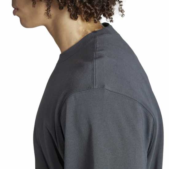 Adidas Juventus Lifestyler T-Shirt 2023 2024 Adults  