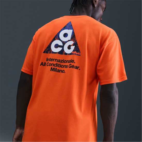 Nike Men's Inter Milan Licensed Short Sleeve T-Shirt Orange/Black Nike Men's Inter Milan Licensed Short Sleeve T-Shirt Orange/Black