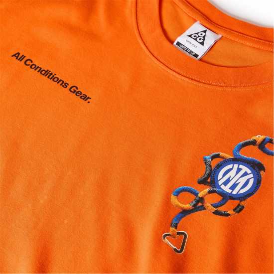 Nike Men's Inter Milan Licensed Short Sleeve T-Shirt Orange/Black Nike Men's Inter Milan Licensed Short Sleeve T-Shirt Orange/Black