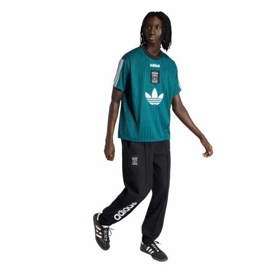 Adidas Liverpool 1995 T-Shirt Adults  