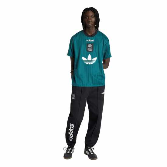 Adidas Liverpool 1995 T-Shirt Adults  